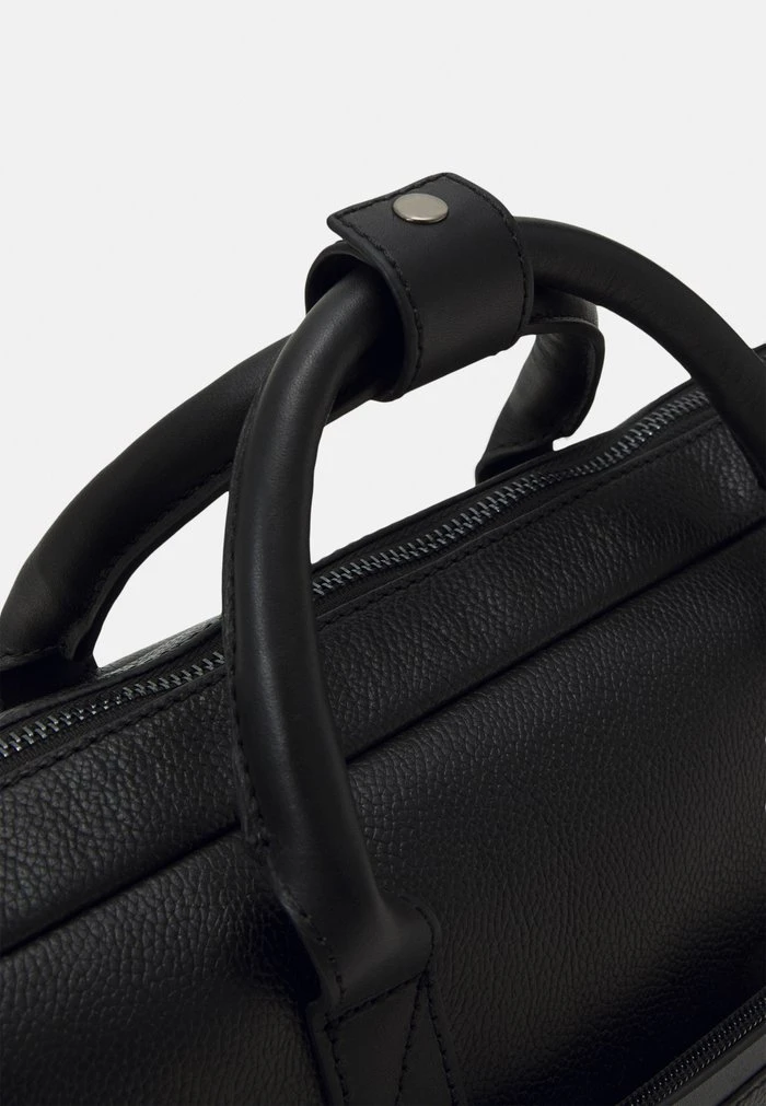 Les meilleures critiques de 🥰 Zign LEATHER UNISEX - Sac Ordinateur - Black ✔️ 4 Les meilleures critiques de 🥰 Zign LEATHER UNISEX - Sac Ordinateur - Black ✔️ – Image 4