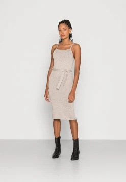 Tout neuf ✨ Zign Robe Pull - Sand ✨