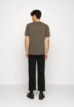 Offres 😍 Zign T-shirt Basique - Olive ✔️ -Pas Cher Zign Boutique 0a94545943434ea98bc116d315bbf6e6