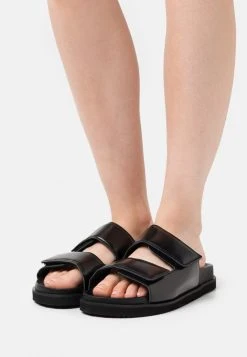 Tout neuf ✨ Zign Mules - Black 🛒