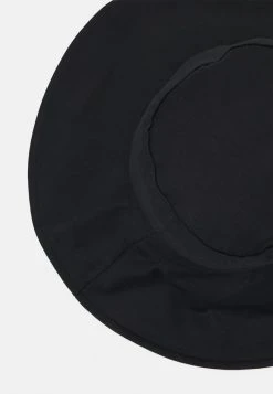 Offres ❤️ Zign Chapeau - Black ⭐ -Pas Cher Zign Boutique 19e2c92ea1f04430b471665934e18d1f