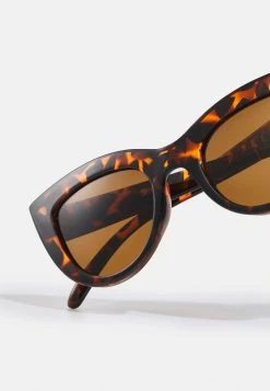 Vente flash 💯 Zign Lunettes De Soleil - Brown 😉 -Pas Cher Zign Boutique 1f7c3b08d80a4e4ba6c74725ee45425e