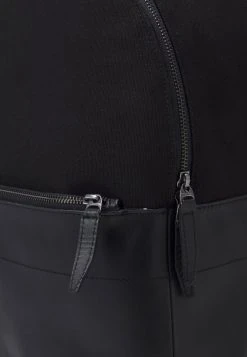 Coupon 🎁 Zign UNISEX LEATHER - Sac à Dos - Black 🎁 -Pas Cher Zign Boutique 3adbac62aaec4112b0cd1dccbf158d3f