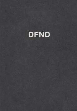 Coupon ⌛ Zign UNISEX - T-shirt Imprimé - Black ❤️ 5 Coupon ⌛ Zign UNISEX - T-shirt Imprimé - Black ❤️ -Pas Cher Zign Boutique 42c772a27c414adaa9dfe53c1ed4cb5c