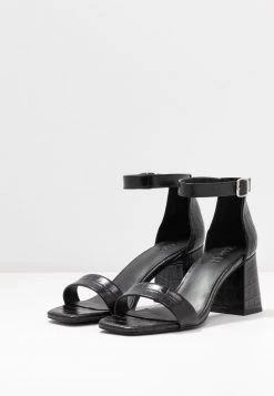 Coupon 🛒 Zign ⌛ Sandales - Black ⌛ 11 Coupon 🛒 Zign ⌛ Sandales - Black ⌛ -Pas Cher Zign Boutique 6112d4c61c194ae3a1b14b42f5471896