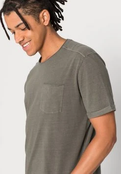 Promo 😍 Zign RAW EDGE TEE RELAXED - T-shirt Basique - 603 🛒 9 Promo 😍 Zign RAW EDGE TEE RELAXED - T-shirt Basique - 603 🛒 -Pas Cher Zign Boutique 61d5215229d44cb28f2abee6e5a671ba