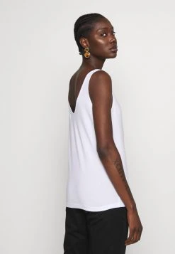 Grosses soldes ✔️ Zign V NECK CAMI - Débardeur - White 👏 -Pas Cher Zign Boutique 7f5de3ec227b42fd83e2d6090d858142