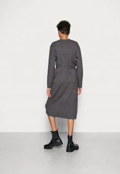 De gros ✔️ Zign Robe Pull - Mottled Dark Grey ❤️ -Pas Cher Zign Boutique 8705071e2f48486c9e969644b38eb80e