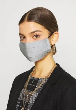 Acheter ⭐ Zign 3 PACK - Masque En Tissu - Grey/black/khaki 😉 -Pas Cher Zign Boutique 8c07152d5a6e40b084026934b48f88fa