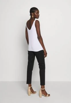 Grosses soldes ✔️ Zign V NECK CAMI - Débardeur - White 👏 -Pas Cher Zign Boutique 91c2e3c86de84552ae618751cf692aab