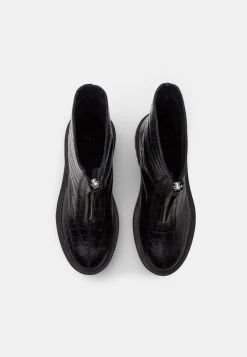 Bon marché ✨ Zign Bottines à Plateau - Black 🎉 11 Bon marché ✨ Zign Bottines à Plateau - Black 🎉 -Pas Cher Zign Boutique 9ae10076720a43a5ab7729a5ac03a386