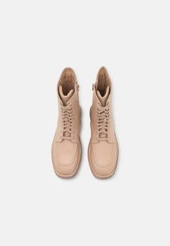 Coupon 🎁 Zign Bottes à Plateau - Offwhite 🔥 -Pas Cher Zign Boutique a050b77ca9124f929a4b53777b2e2908