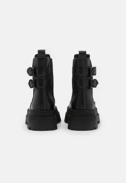 Grosses soldes 🤩 Zign Santiags - Black 😍 -Pas Cher Zign Boutique a5dc823634ef4c8099587bd2c8361c25