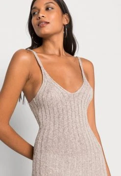 Les meilleures critiques de 🧨 Zign ☀️ SUMMER STRAPPY DRESS - Robe Pull - Mottled Brown 🧨 -Pas Cher Zign Boutique ac5851cdf1164a7d8eab08aae883680e