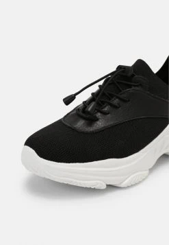 Les meilleures critiques de 😀 Zign Baskets Basses - Black ⌛ -Pas Cher Zign Boutique afdf4d8922ea4eaa8e2106e44308ea1e