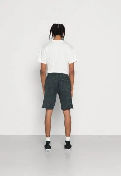 Le moins cher 🤩 Zign Short - Black ⌛ -Pas Cher Zign Boutique b1f9e3c152104b509e368356dc449094