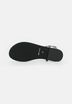 Tout neuf ✔️ Zign Tongs - Black 🌟 -Pas Cher Zign Boutique b2a5cd97dec34ff68b4f7e77b8b494f8