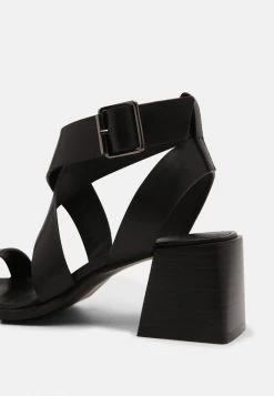 Bon marché ✨ Zign 🌟 Sandales - Black 🛒 -Pas Cher Zign Boutique b39dc8ebd28c46a19a9e3763479fbbd8