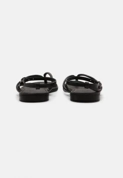 Meilleure vente 🔥 Zign Tongs - Black ✨ -Pas Cher Zign Boutique b82fb6eee48643b3807313de657cec06