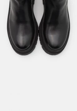 Top 10 ❤️ Zign Bottes à Plateau - Black 😀 -Pas Cher Zign Boutique b8417df21d1848e7bcba07847c4b8062