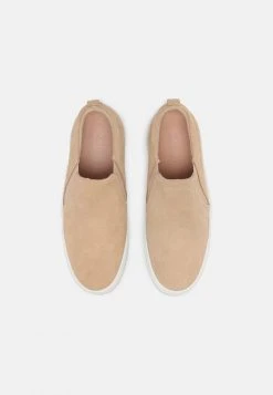 Offres ❤️ Zign Baskets Basses - Beige 😀 11 Offres ❤️ Zign Baskets Basses - Beige 😀 -Pas Cher Zign Boutique b95546d7d8ce4c799f25c9eed826f558