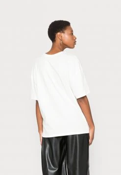 Sortie 👍 Zign LIZ PAPERCUT GIRL WITH EARRINGS - T-shirt Imprimé - White 😀 -Pas Cher Zign Boutique c87c32d9e4eb4e8ca80094e609995193