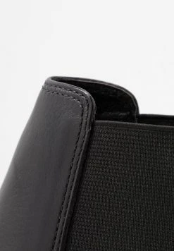 Promo ⭐ Zign LEATHER - Bottines - Black 🔥 -Pas Cher Zign Boutique d9193b28fa344cb59598a03b2ffb8c41