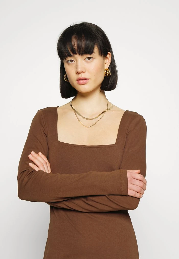 Nouveau 👍 REDEZIGN - Robe Longue - Dark Brown ✨ 8 Nouveau 👍 REDEZIGN - Robe Longue - Dark Brown ✨ – Image 8