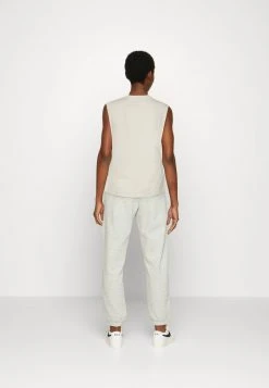 Tout neuf ✔️ Zign Débardeur - Sand ✔️ 7 Tout neuf ✔️ Zign Débardeur - Sand ✔️ -Pas Cher Zign Boutique ea38af2d0fa84eccbef4a123591ec2af