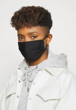 Coupon ⭐ Zign 3 PACK - Masque En Tissu - Black/white 😍 -Pas Cher Zign Boutique eebc586097514339a8e7da7601148ce9