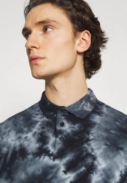 Le moins cher ❤️ Zign UNISEX - Polo - Black 🥰 -Pas Cher Zign Boutique f8dbc1b26a804138aed4da7eef7e1ded